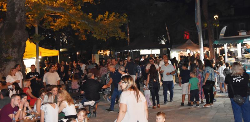 Εντυπωσιακή πρεμιέρα για το Naoussa Street Food Festival 2025-Wine Edition